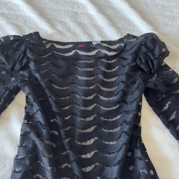 BUNDLE OF 3 BLACK TOPS 🖤🖤🖤 - Picture 2 of 14